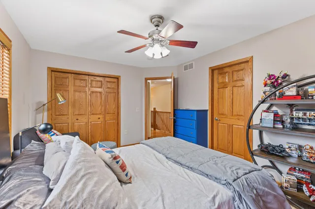 $999,995 | 12470 West 270th Street, Belle Plaine, MN 56011