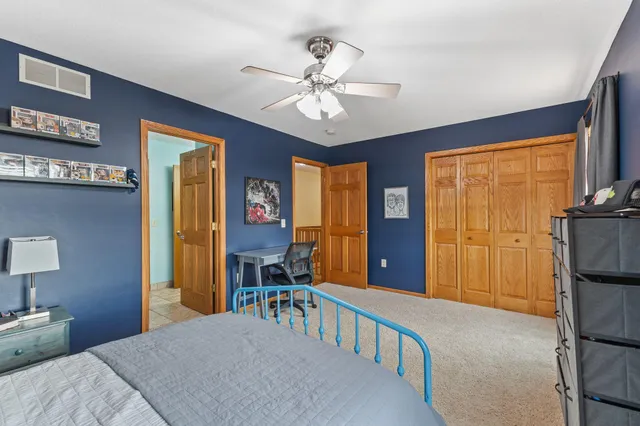 $999,995 | 12470 West 270th Street, Belle Plaine, MN 56011