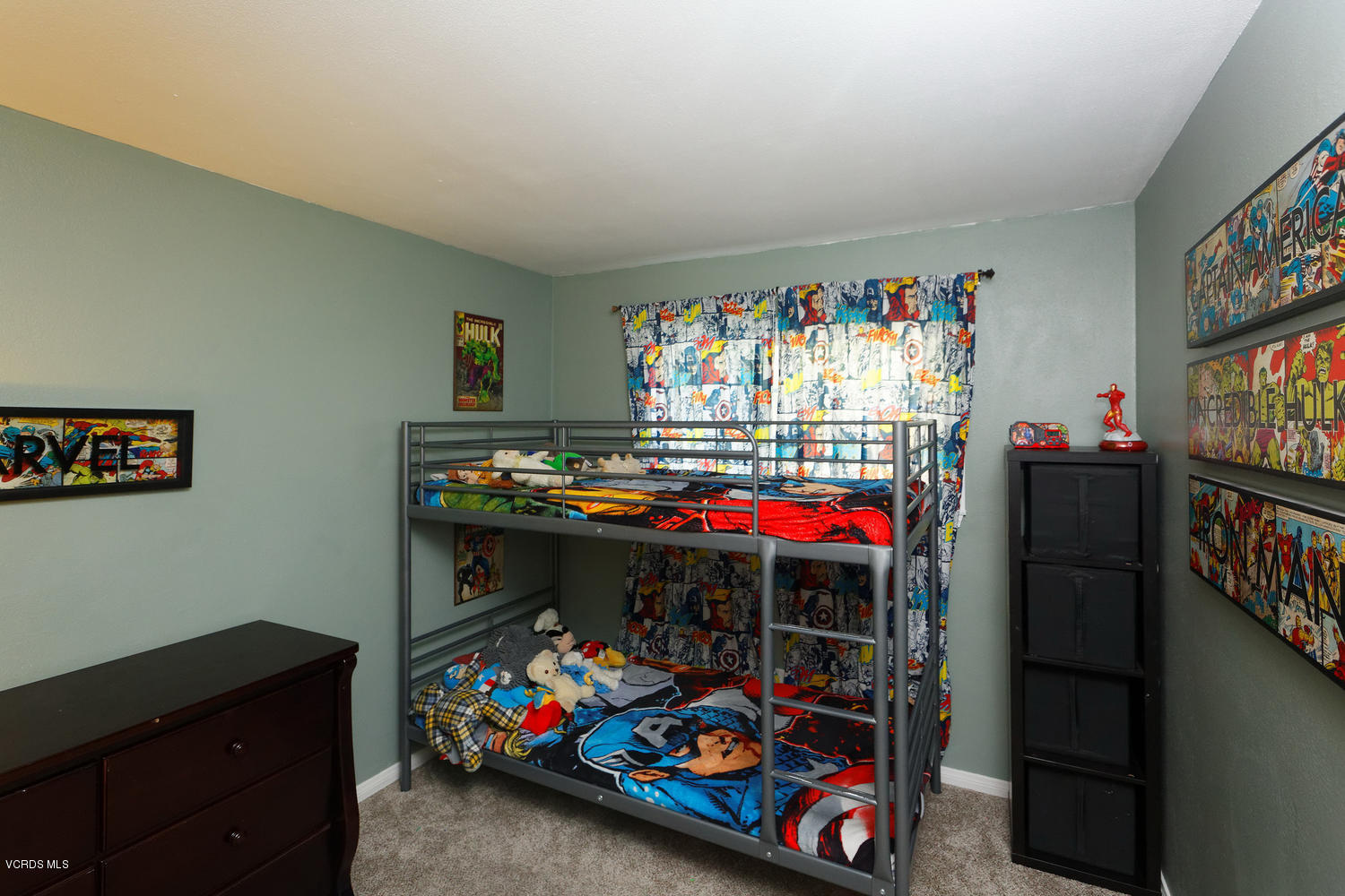 2384 Marvel Avenue Simi Valley, CA 93065 - Photo 13 of 26 2384 Marvel Simi Valley CA-large-025-23-