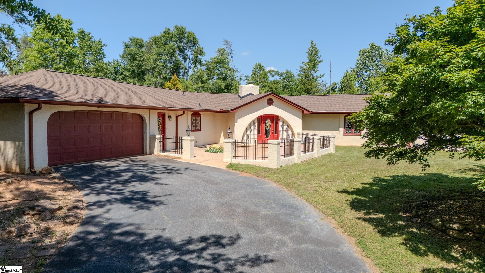 124 Timberlake Circle Inman, SC 29349 - Photo 1 of 38