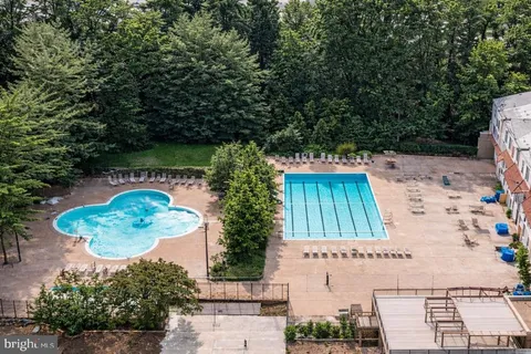 $295,000 | 1800 Old Meadow Road, Unit 1409, McLean, VA 22102
