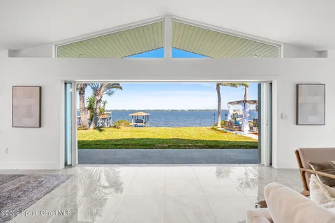 $1,095,000 | 4527 Coquina Ridge Drive, Melbourne, FL 32935