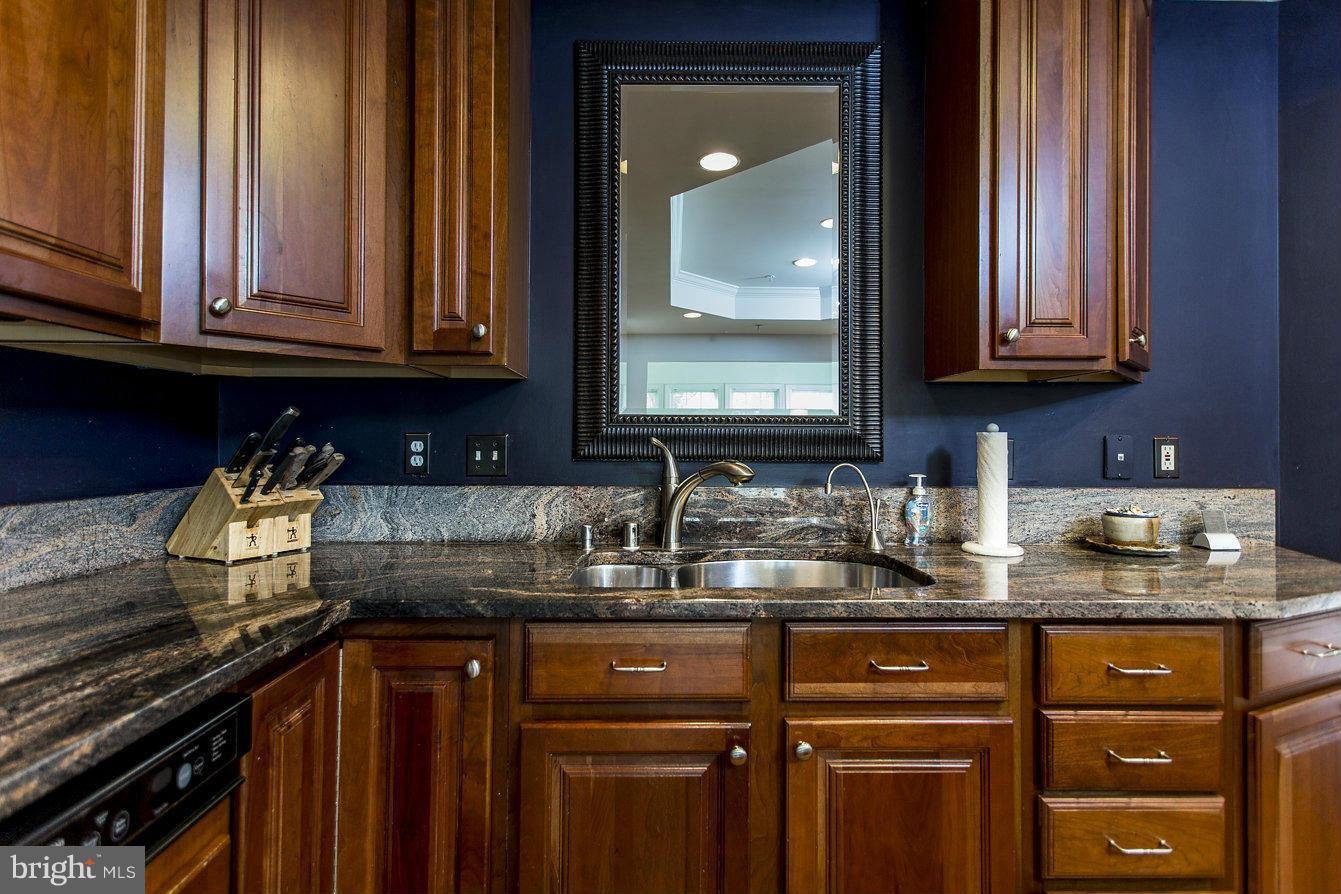 4418 Summer Grape Road Baltimore, MD 21208 - Photo 11 of 30 Kitchen