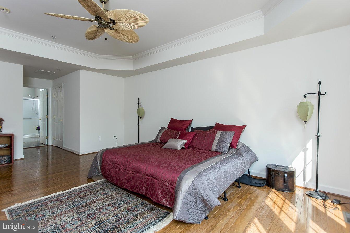 4418 Summer Grape Road Baltimore, MD 21208 - Photo 16 of 30 Bedroom (Master)