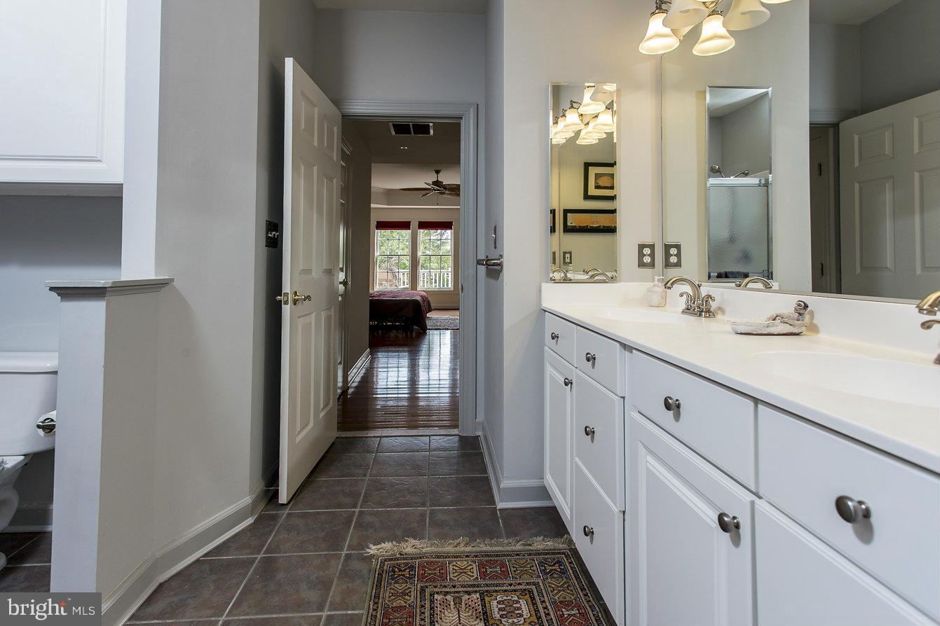 4418 Summer Grape Road Baltimore, MD 21208 - Photo 18 of 30 Bath (Master)