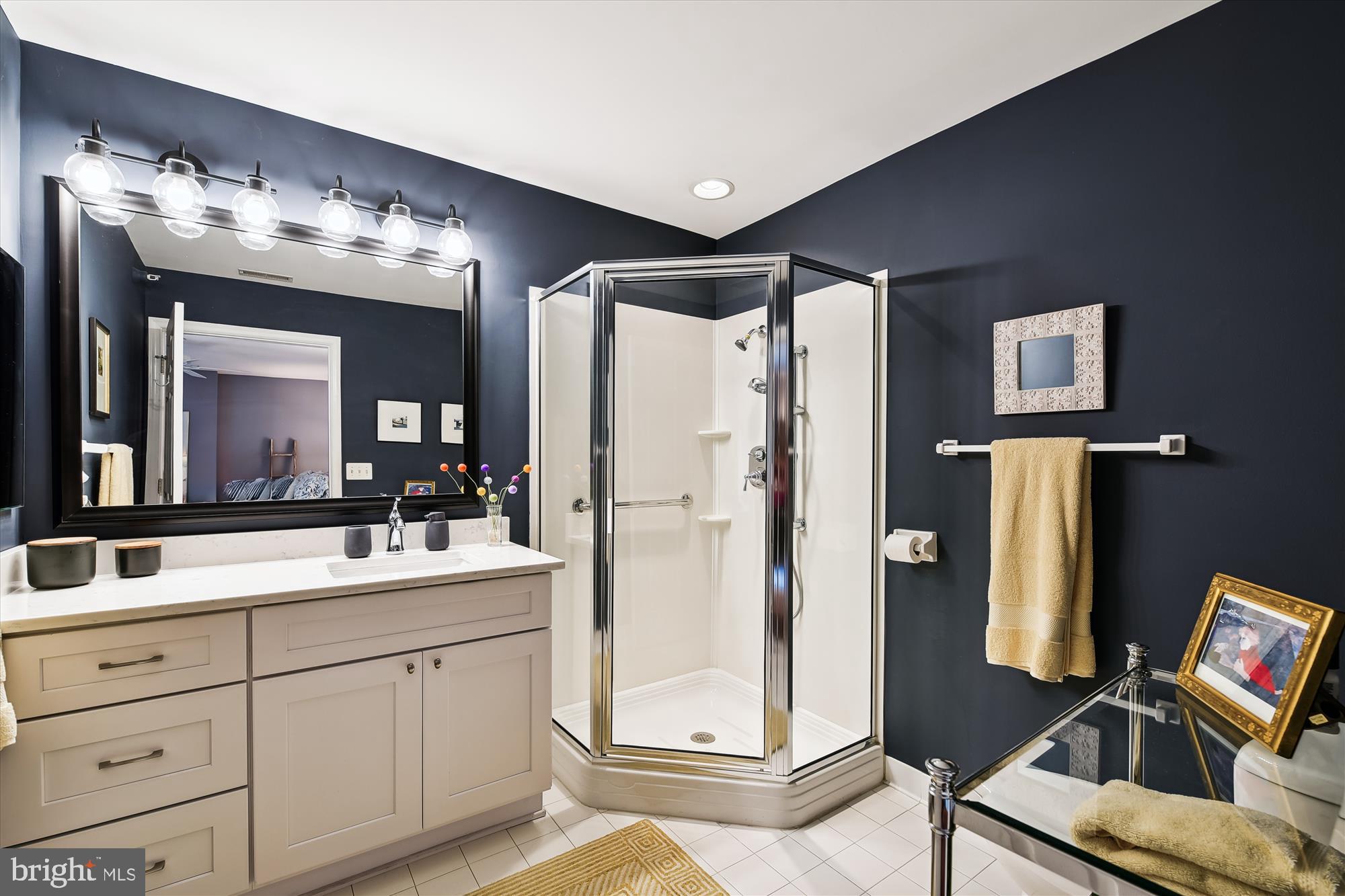 12030 Tralee Road, Unit 402 Lutherville-Timonium, MD 21093 - Photo 22 of 31 Primary Bath