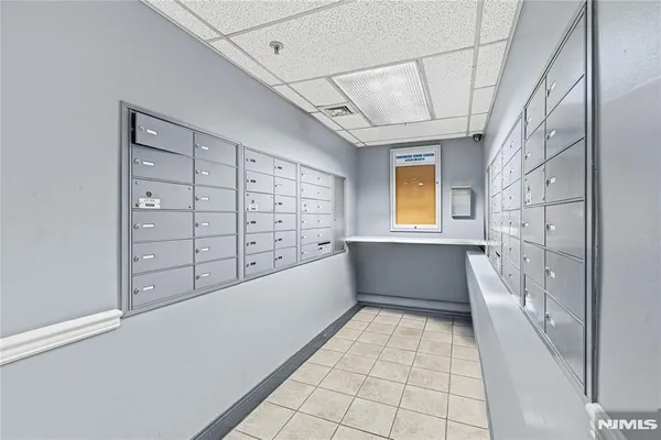 $2,455 | 905 River Road, Unit 328, Edgewater, NJ 07020