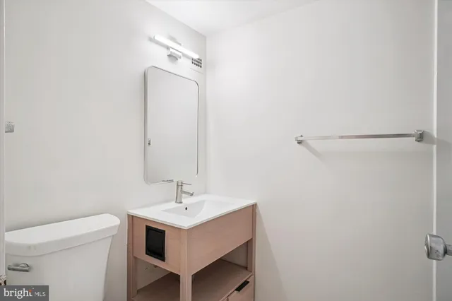 $2,399 | 4501 Arlington Boulevard, Unit 603, Arlington, VA 22203