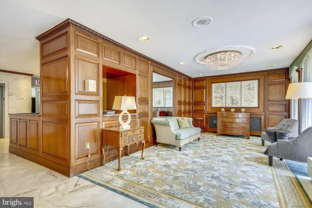 $2,399 | 4501 Arlington Boulevard, Unit 603, Arlington, VA 22203