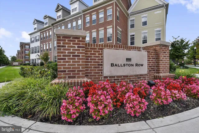 $2,399 | 4501 Arlington Boulevard, Unit 603, Arlington, VA 22203