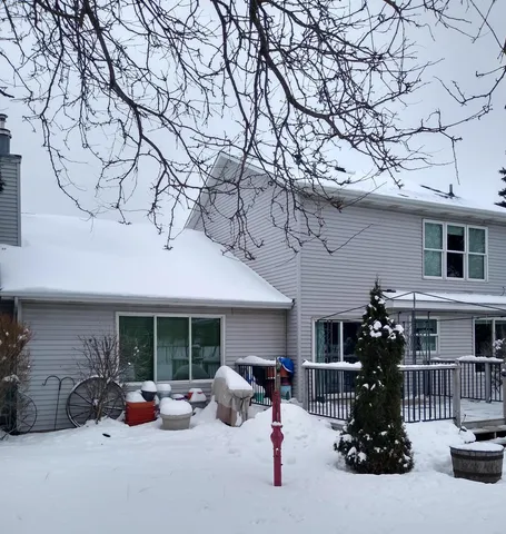 $389,000 | 2446 Pond Avenue East, Maplewood, MN 55119