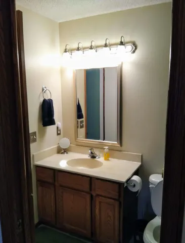 $389,000 | 2446 Pond Avenue East, Maplewood, MN 55119