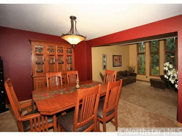 15537 Canyon Ridge Eden Prairie, MN 55347 - Photo 11 of 18 Gallery Image 11