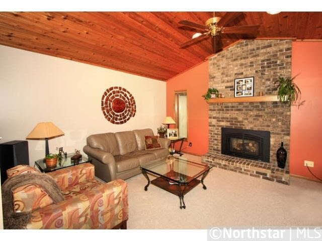 15537 Canyon Ridge Eden Prairie, MN 55347 - Photo 2 of 18 Gallery Image 2