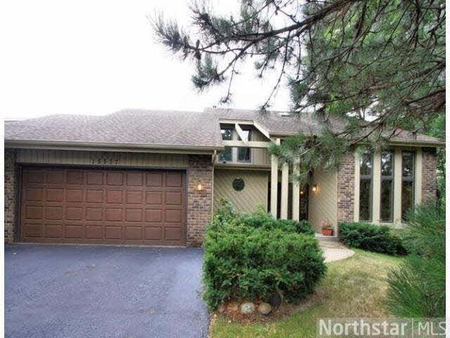 15537 Canyon Ridge Eden Prairie, MN 55347 - Photo 5 of 18 Gallery Image 5