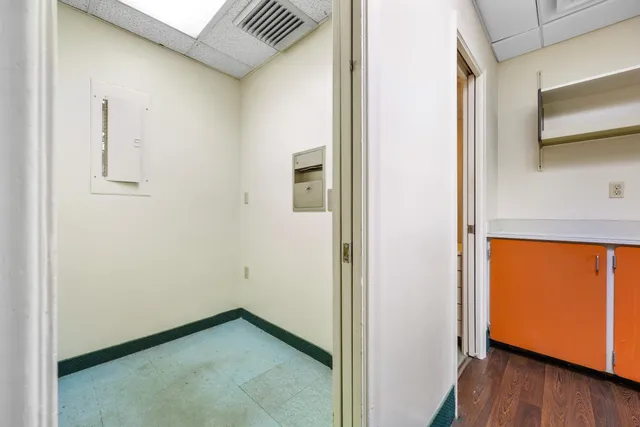 a picture of a counter top space