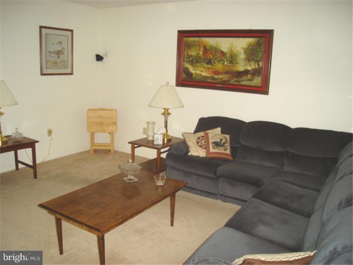706 Ewing Road Cochranville, PA 19330 - Photo 7 of 18 Living Room