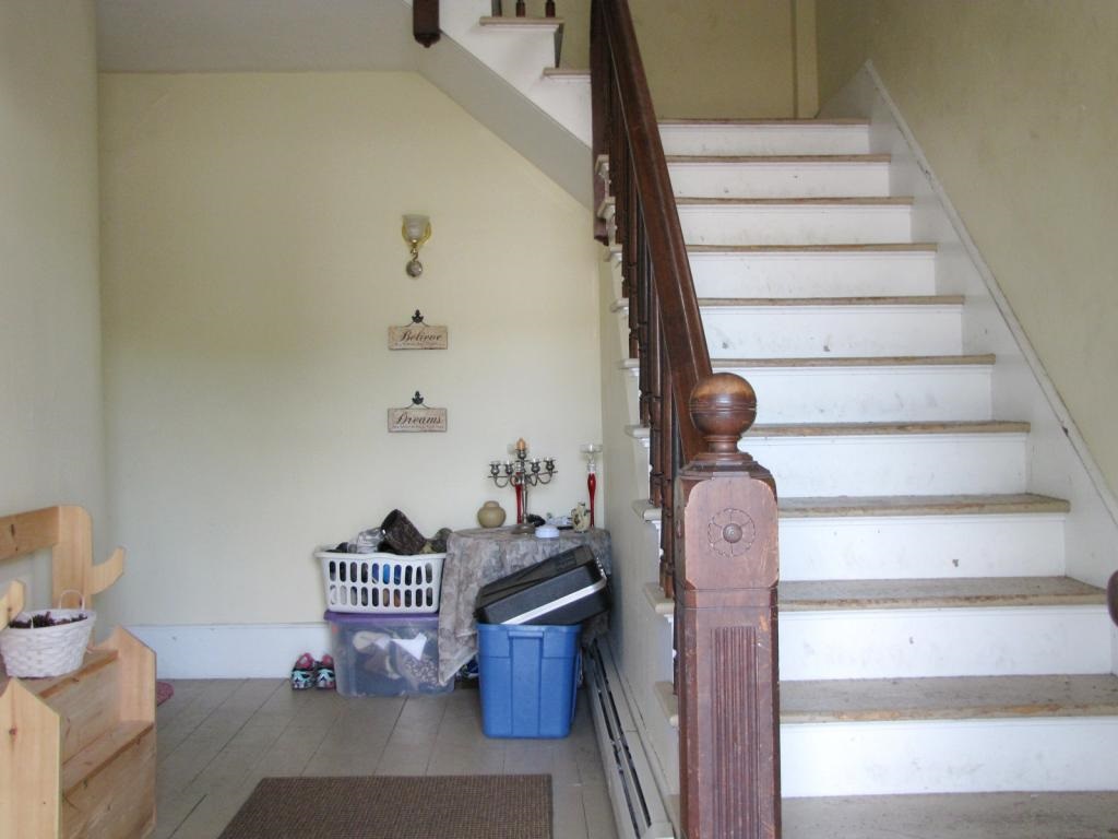 124 Atkinson Street Rockingham, VT 05101 - Photo 31 of 35