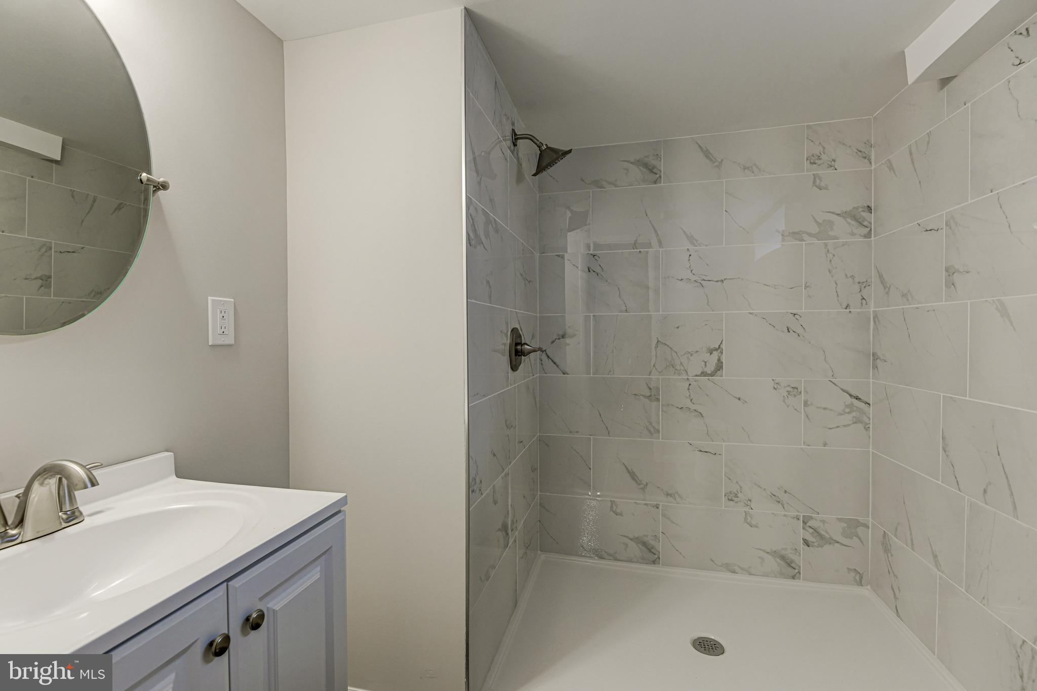 3002 Dunmurry Road Baltimore, MD 21222 - Photo 32 of 38