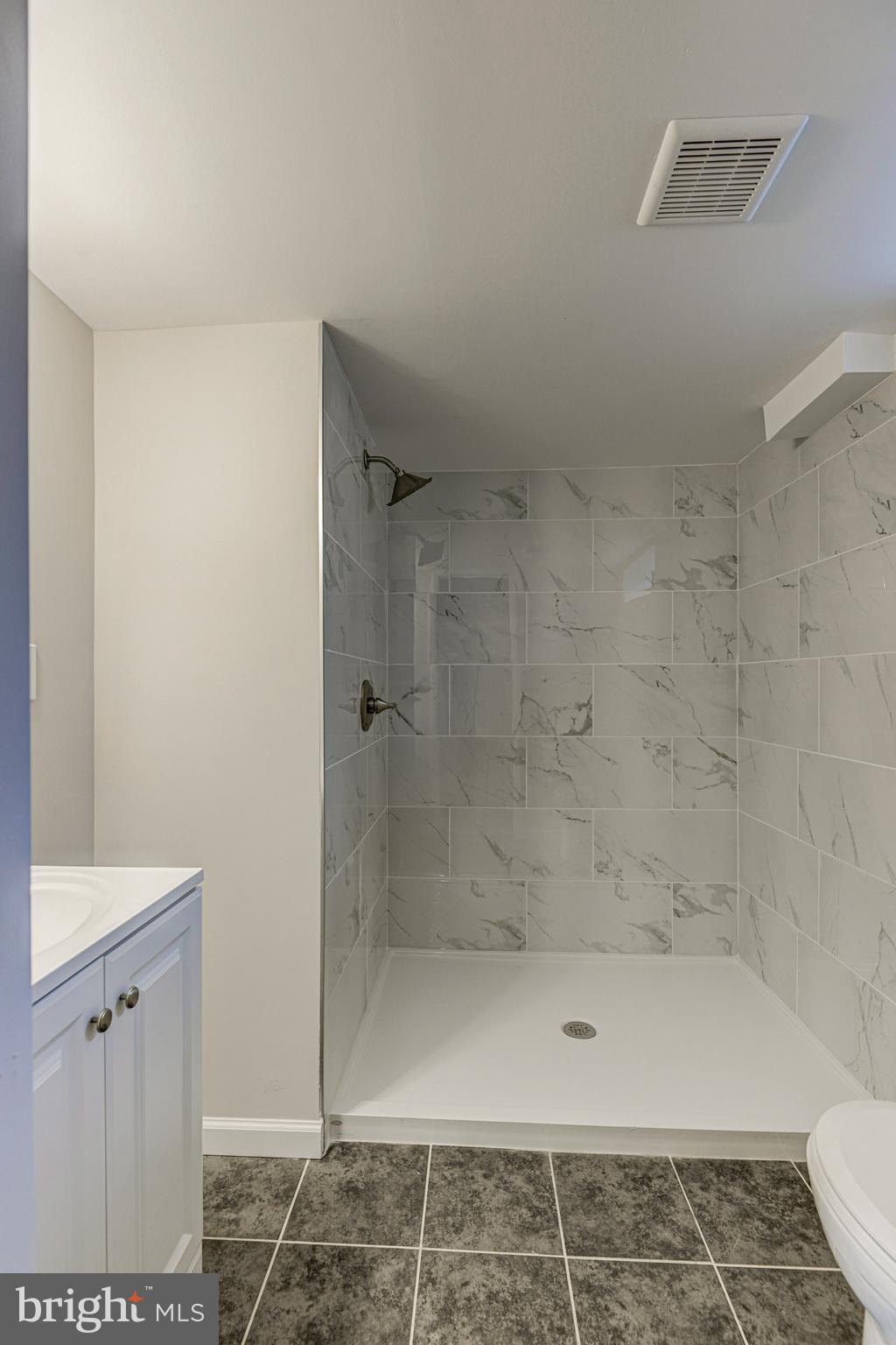 3002 Dunmurry Road Baltimore, MD 21222 - Photo 33 of 38