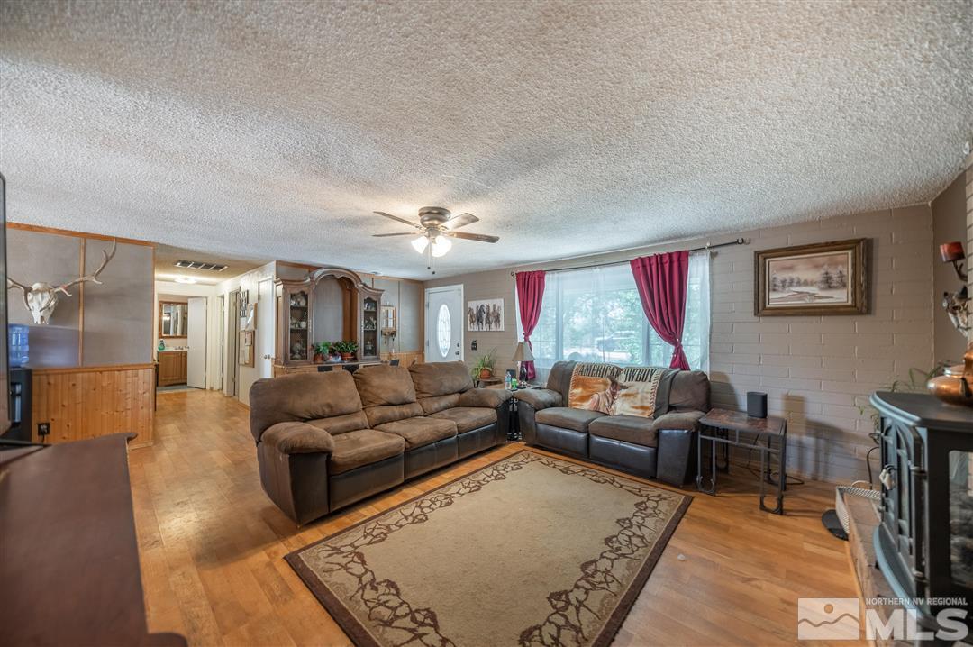 11523 Deodar Way Reno, NV 89506 - Photo 12 of 35 Photo 12