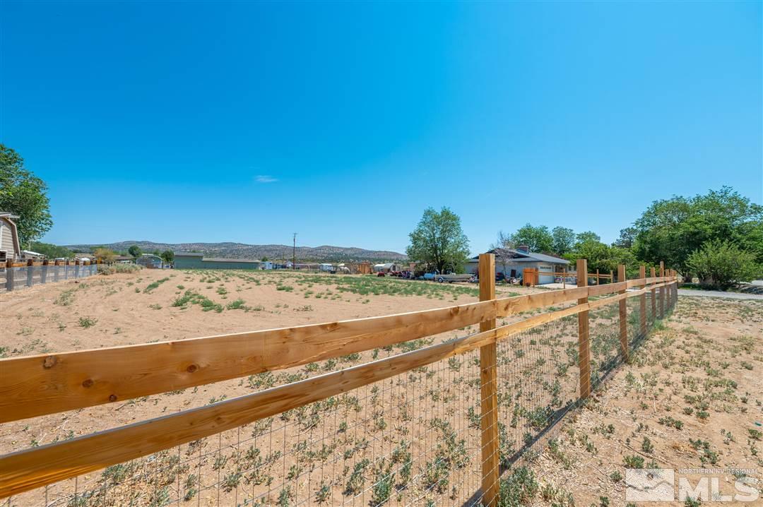 11523 Deodar Way Reno, NV 89506 - Photo 7 of 35 Photo 7