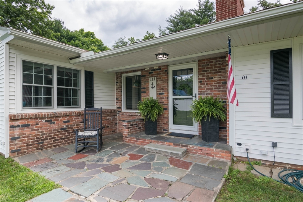 111 Burnham Road Greenfield, MA 01301 - Photo 5 of 42 Gallery Image 5