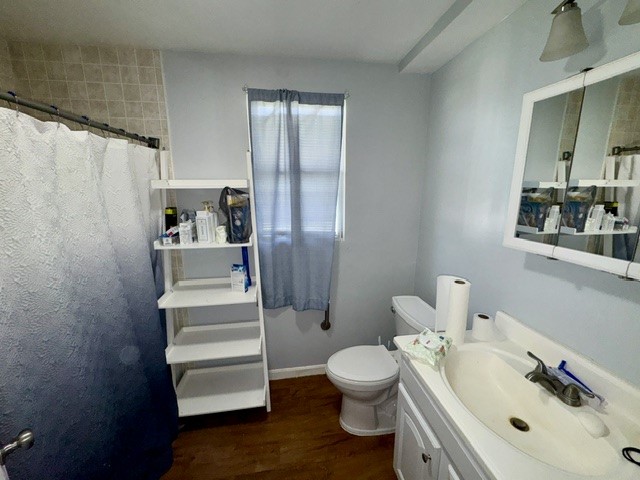 4744 Oxtoby Street Springfield, OH 45505 - Photo 9 of 19 This bathroom features a functional layout with essential amenities and durable flooring.