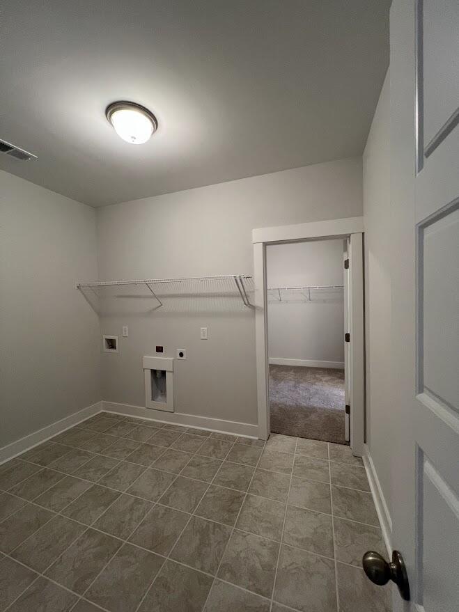 302 Mizell Road Dorchester, SC 29437 - Photo 12 of 16 302 Mizell Road - Laundry room
