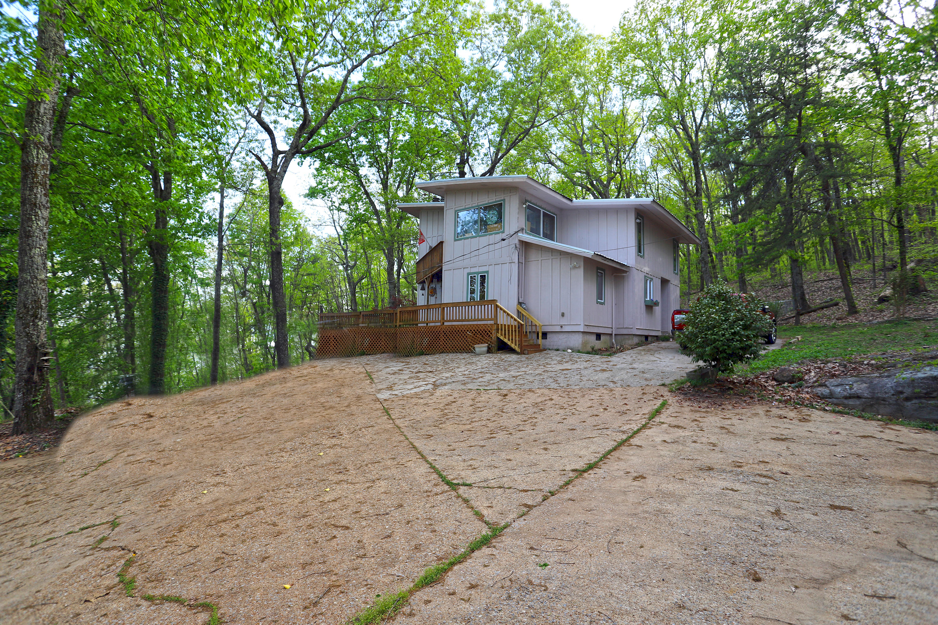 5903 Union Springs Road Chattanooga, TN 37415 - Photo 2 of 64 Exterior Main