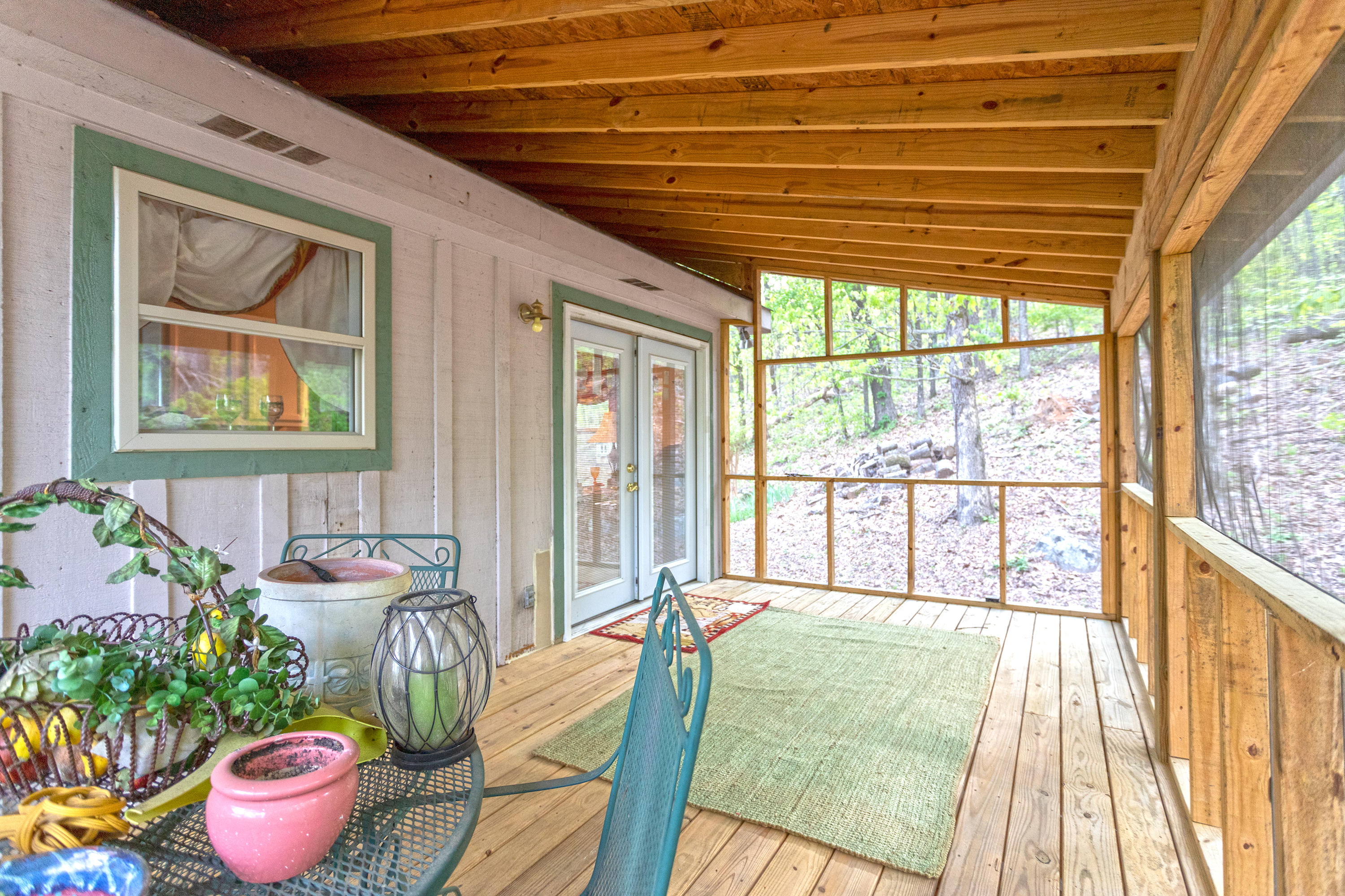 5903 Union Springs Road Chattanooga, TN 37415 - Photo 39 of 64 apartment porch