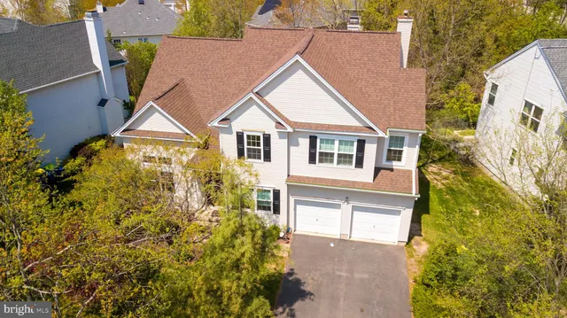 $980,000 | 6 York Drive, Princeton, NJ 08540