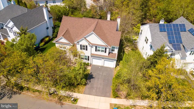 $980,000 | 6 York Drive, Princeton, NJ 08540