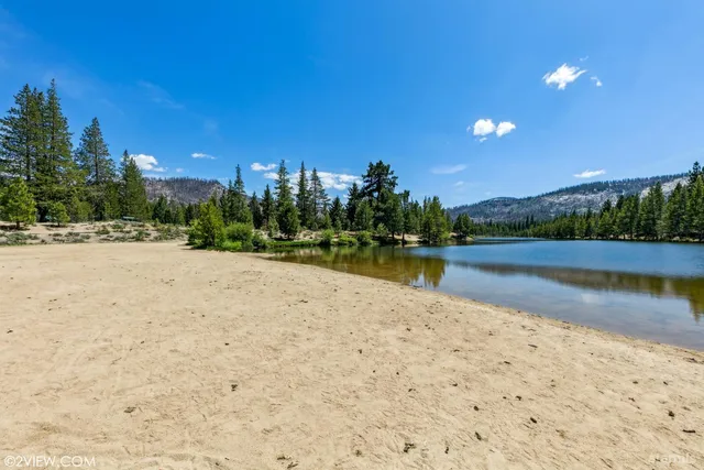 $1,548,000 | 1910 Bakersfield Street, South Lake Tahoe, CA 96150