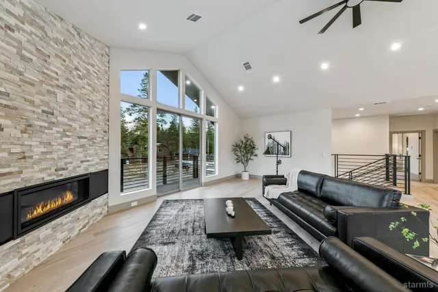 $1,548,000 | 1910 Bakersfield Street, South Lake Tahoe, CA 96150