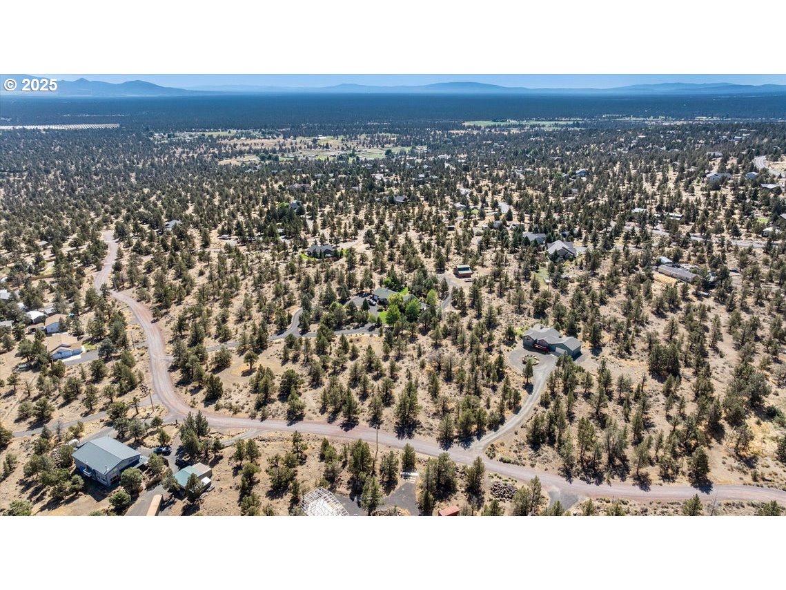 21085 Arid Avenue Bend, OR 97703 - Photo 40 of 45 a view of a city