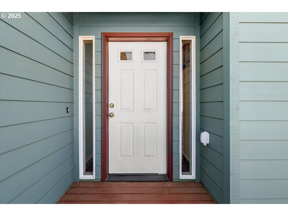 21085 Arid Avenue Bend, OR 97703 - Photo 4 of 45 a view of wooden door