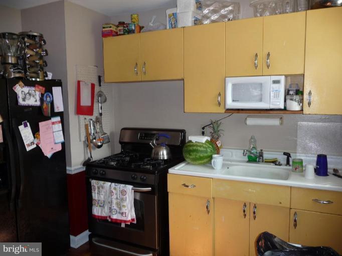 9809 Braddock Road Silver Spring, MD 20903 - Photo 8 of 14 Kitchen #2