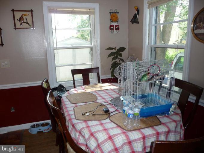 9809 Braddock Road Silver Spring, MD 20903 - Photo 10 of 14 Dining Area