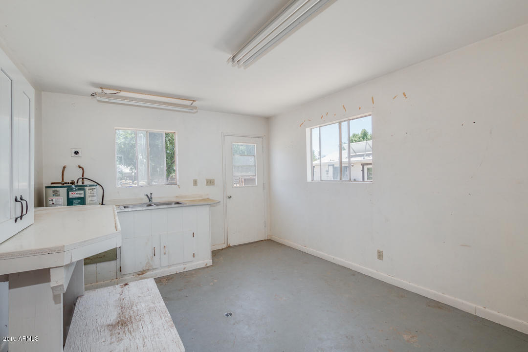 3410 East Campbell Road Gilbert, AZ 85234 - Photo 39 of 47 Detached tack