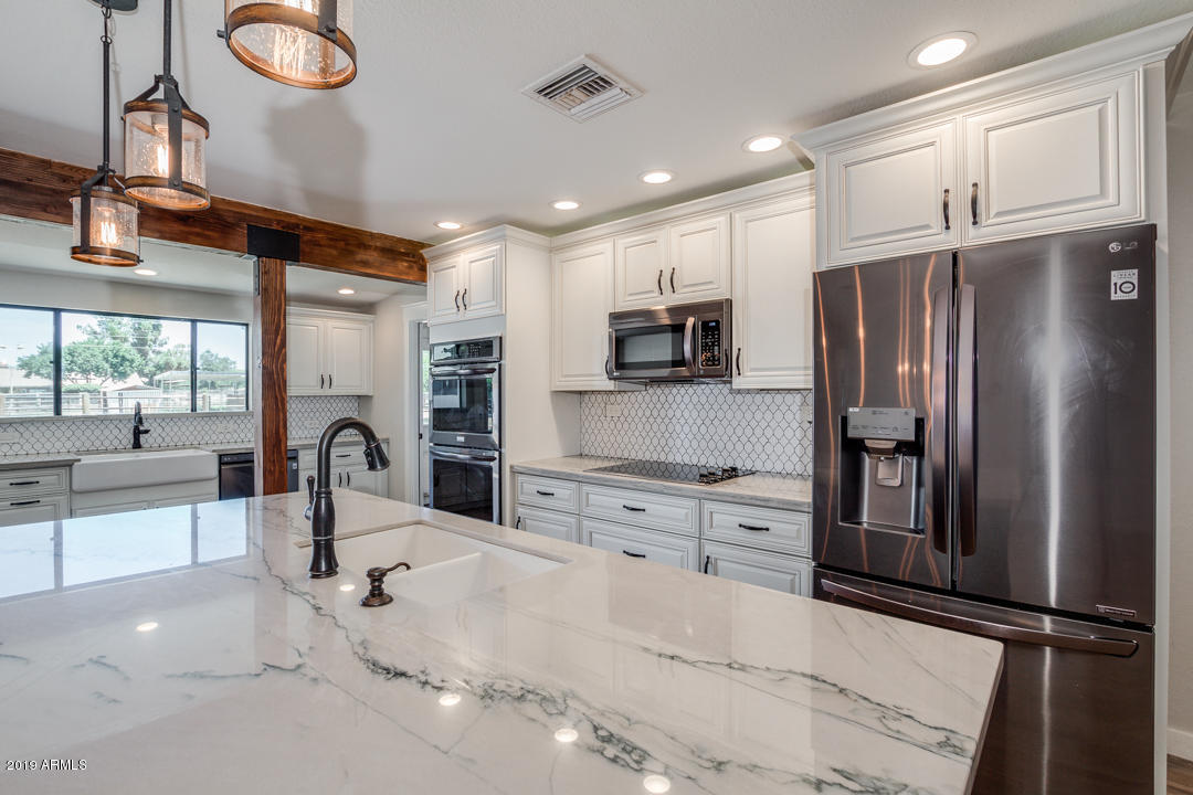 3410 East Campbell Road Gilbert, AZ 85234 - Photo 7 of 47 Kitchen