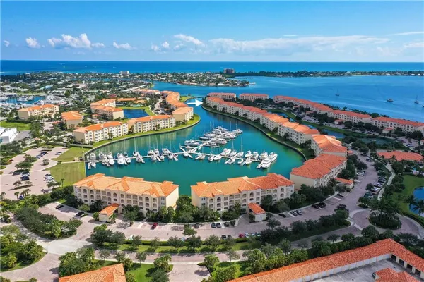 $399,000 | 19 Harbour Isle Drive West, Unit 106, Hutchinson Island, FL 34949