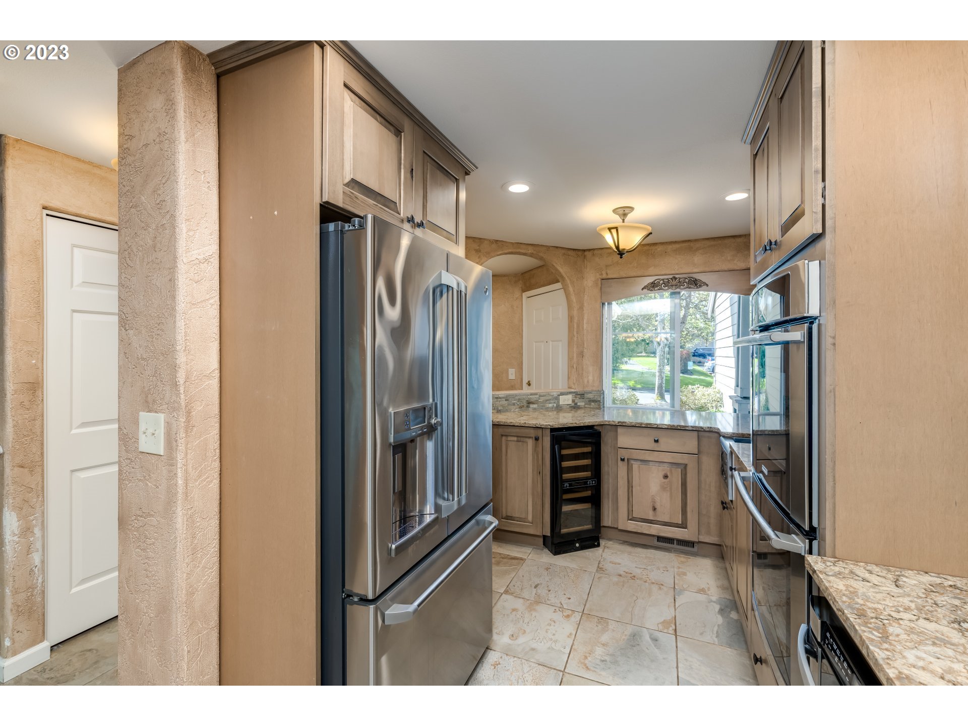 14245 Southwest Barrows Road Beaverton, OR 97007 - Photo 7 of 28 Gallery Image 7