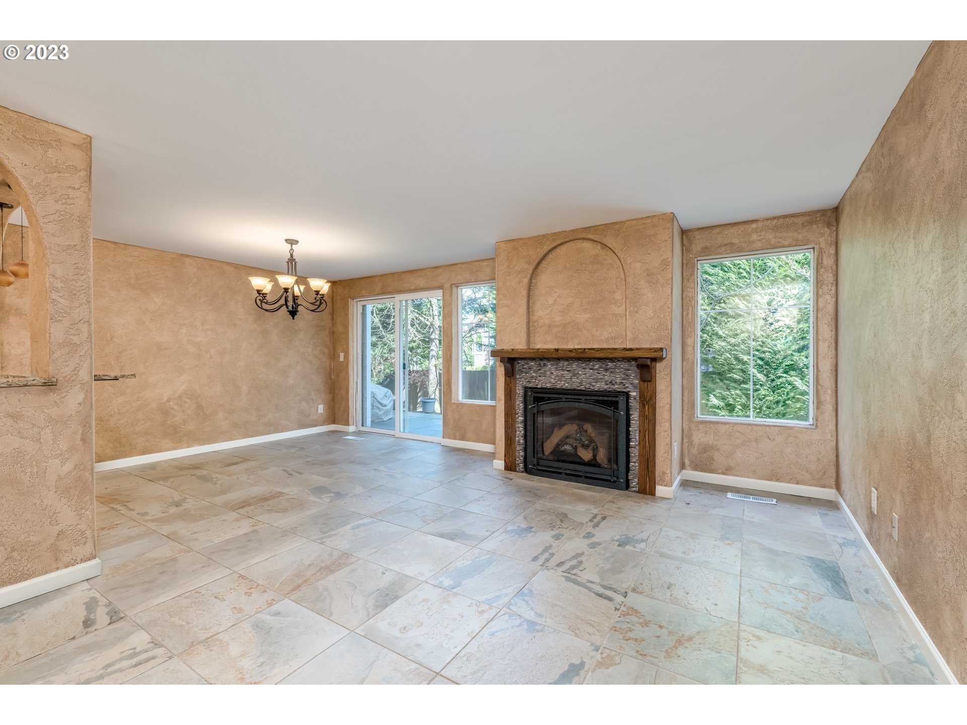 14245 Southwest Barrows Road Beaverton, OR 97007 - Photo 9 of 28 Gallery Image 9