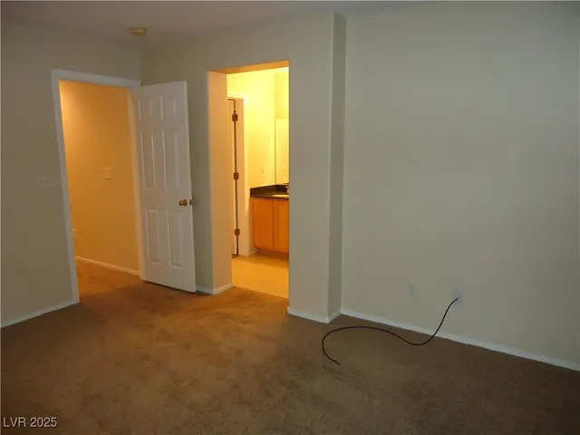 $2,000 | 10106 San Gervasio Avenue, Las Vegas, NV 89147