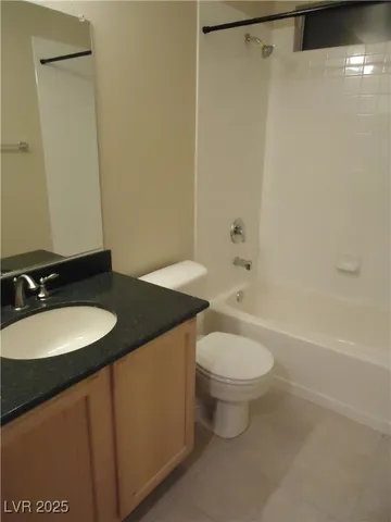 $2,000 | 10106 San Gervasio Avenue, Las Vegas, NV 89147