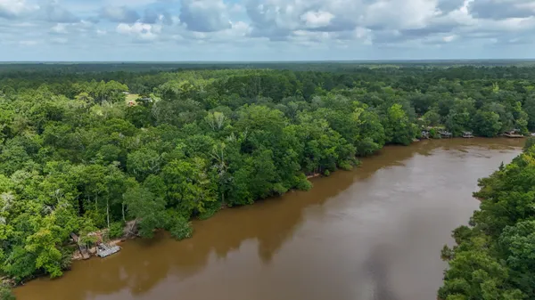 $390,000 | 70 River Loop Road, Ponce de Leon, FL 32455