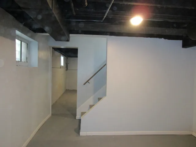 $169,000 | 14311 South Clark Street, Riverdale, IL 60827