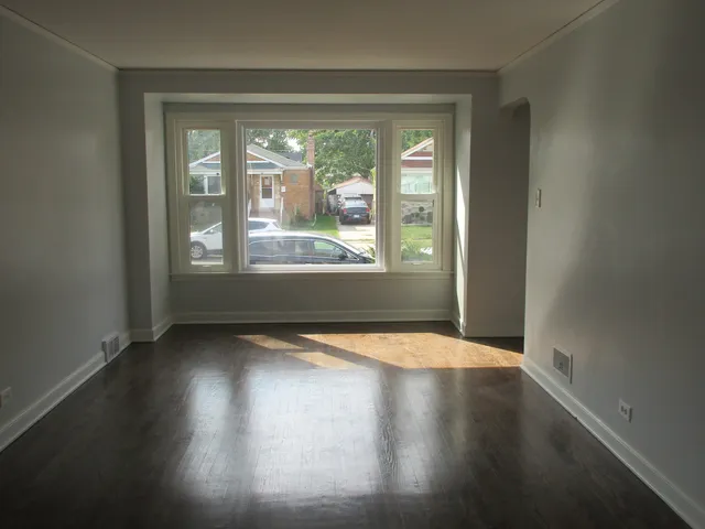 $169,000 | 14311 South Clark Street, Riverdale, IL 60827