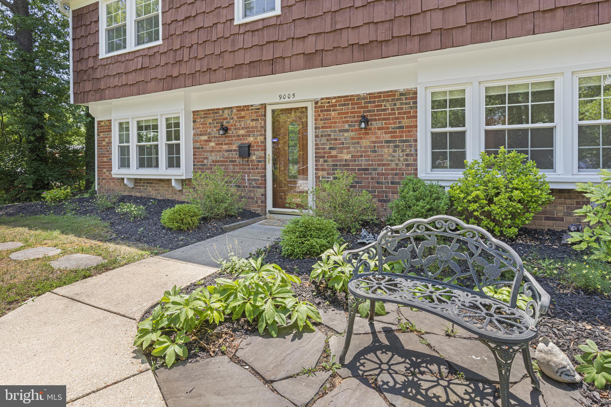 9005 Eastbourne Lane Laurel, MD 20708 - Photo 3 of 41
